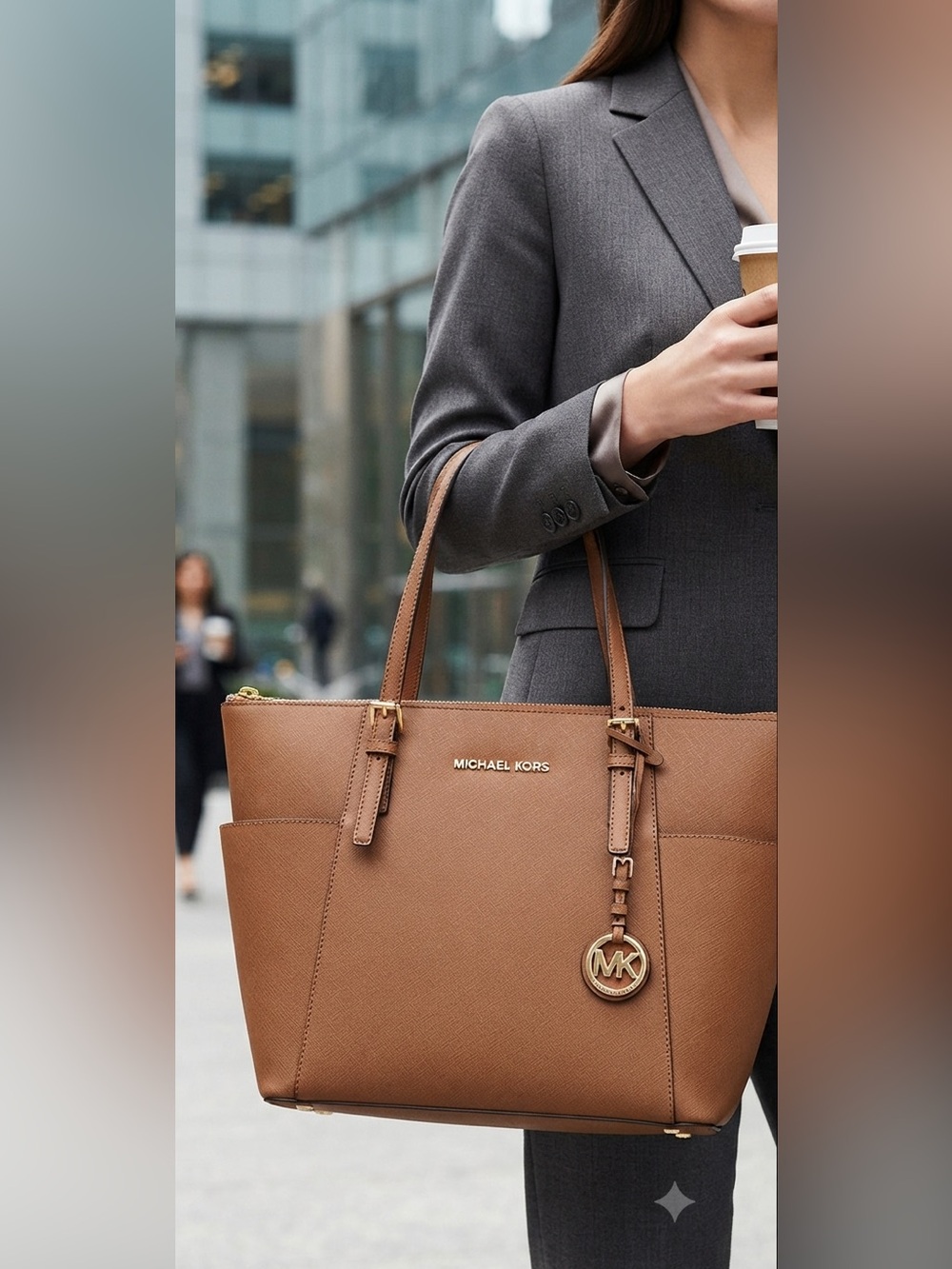 Michael Kors Jet Set Travel
Saffiano LeatherTote in 
Luggage Brown EUC like new! - Picture 4 of 17
